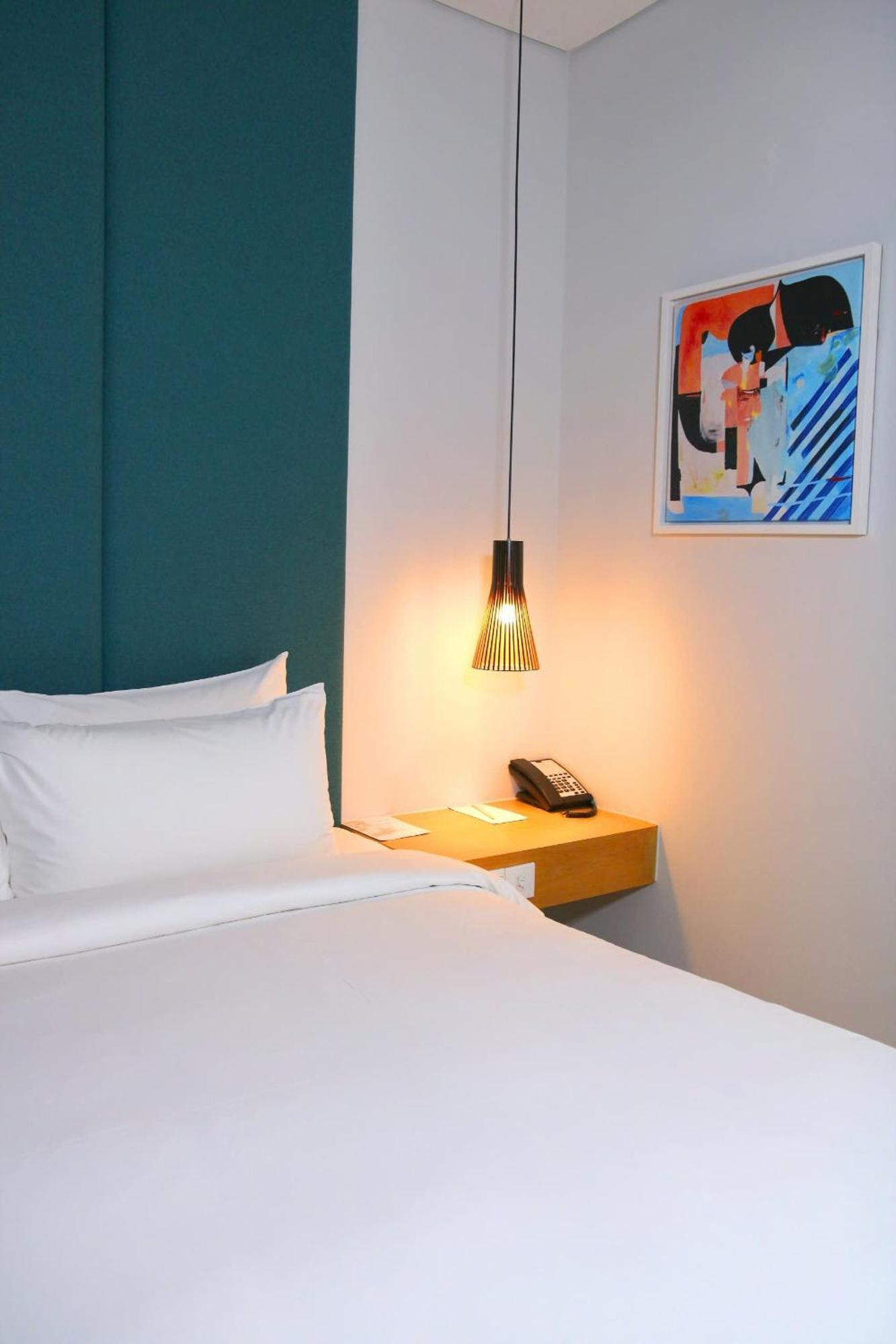 Novotel Living Saigon South โฮจิมินห์ซิตี้ ภายนอก รูปภาพ