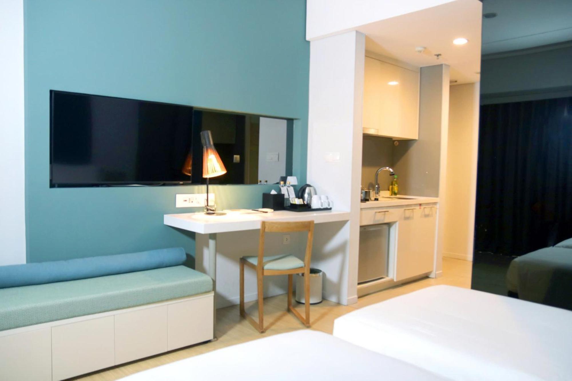 Novotel Living Saigon South โฮจิมินห์ซิตี้ ภายนอก รูปภาพ